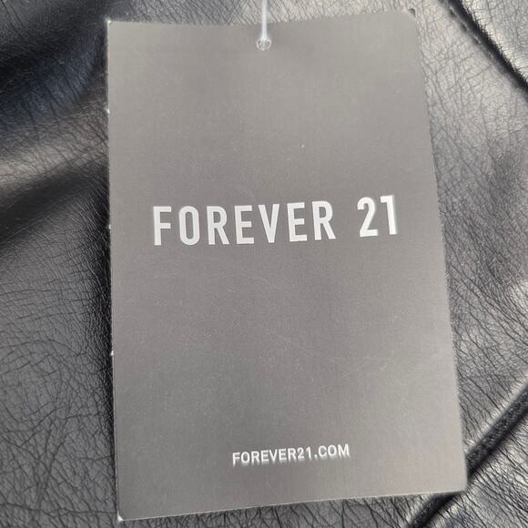 NEW Forever 21 Black Faux Leather Raw Hem Knee Length A-Line Skirt, Size Medium - Picture 7 of 12